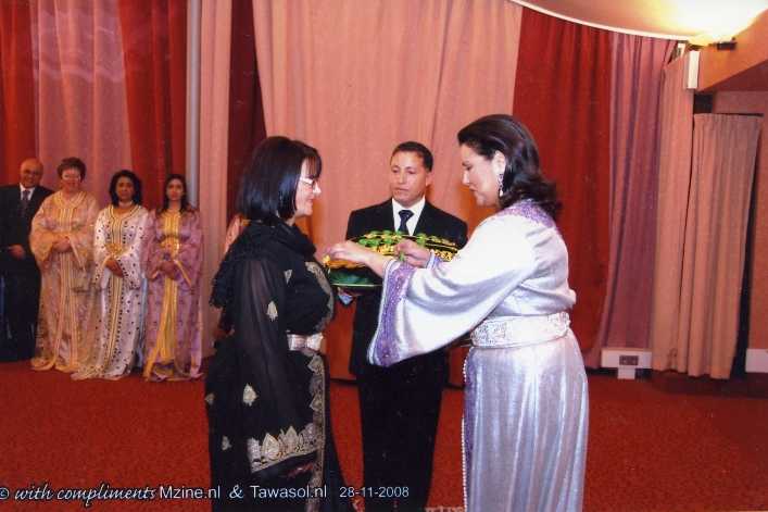 Fouzia Laamraoui krijgt Koninklijke onderscheiding