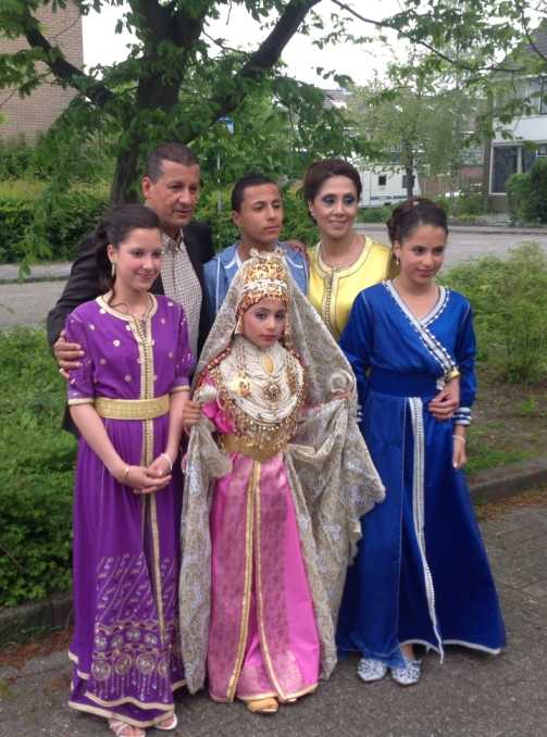 Abderrazzak Doufikar met zijn gezin