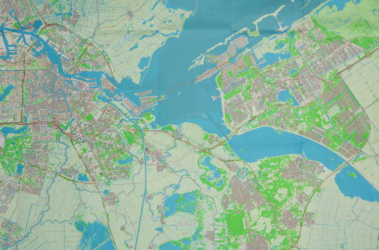 In 2006 ontwierp Atelier IJmeer een plan dat voorziet in een directe verbinding tussen IJburg en Almere Pampus.