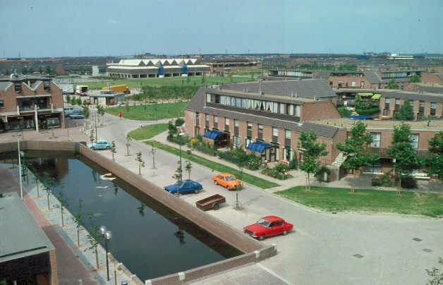 Almere Haven, augustus 1980.