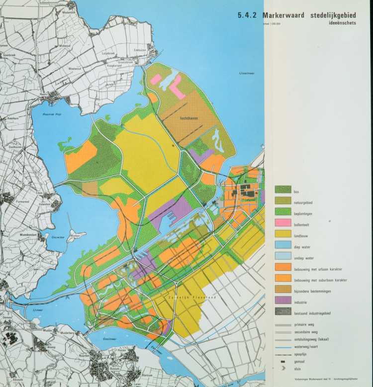 Plan voor de verbindingen tussen Markerwaard en Zuidelijk Flevoland uit 1974.