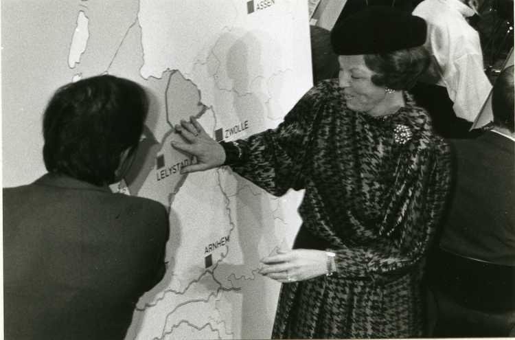 Beatrix zet provincie Flevoland op de kaart