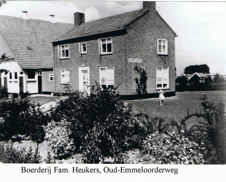 De boerderij van de familie Heukers aan de Oud-Emmeloorderweg op Schokland