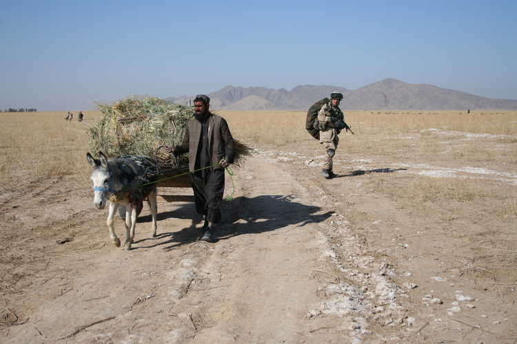 Transport en Nederlandse troepen Afghanistan