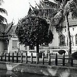 Karakteristiek gebouw aan een van de kanalen in Bangkok